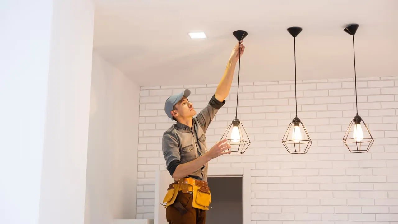 Elinstallationens värld bakom ytan